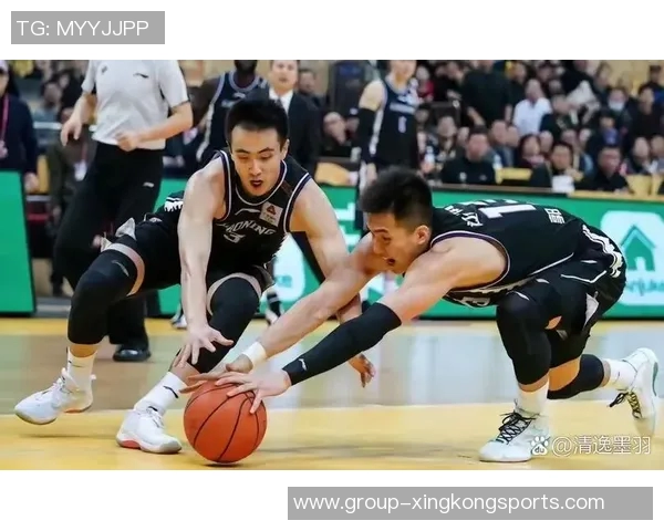 赵继伟：从青涩新星到篮球场上的领军人物成长之路探秘